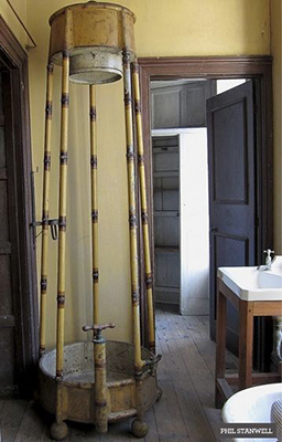 regency_shower